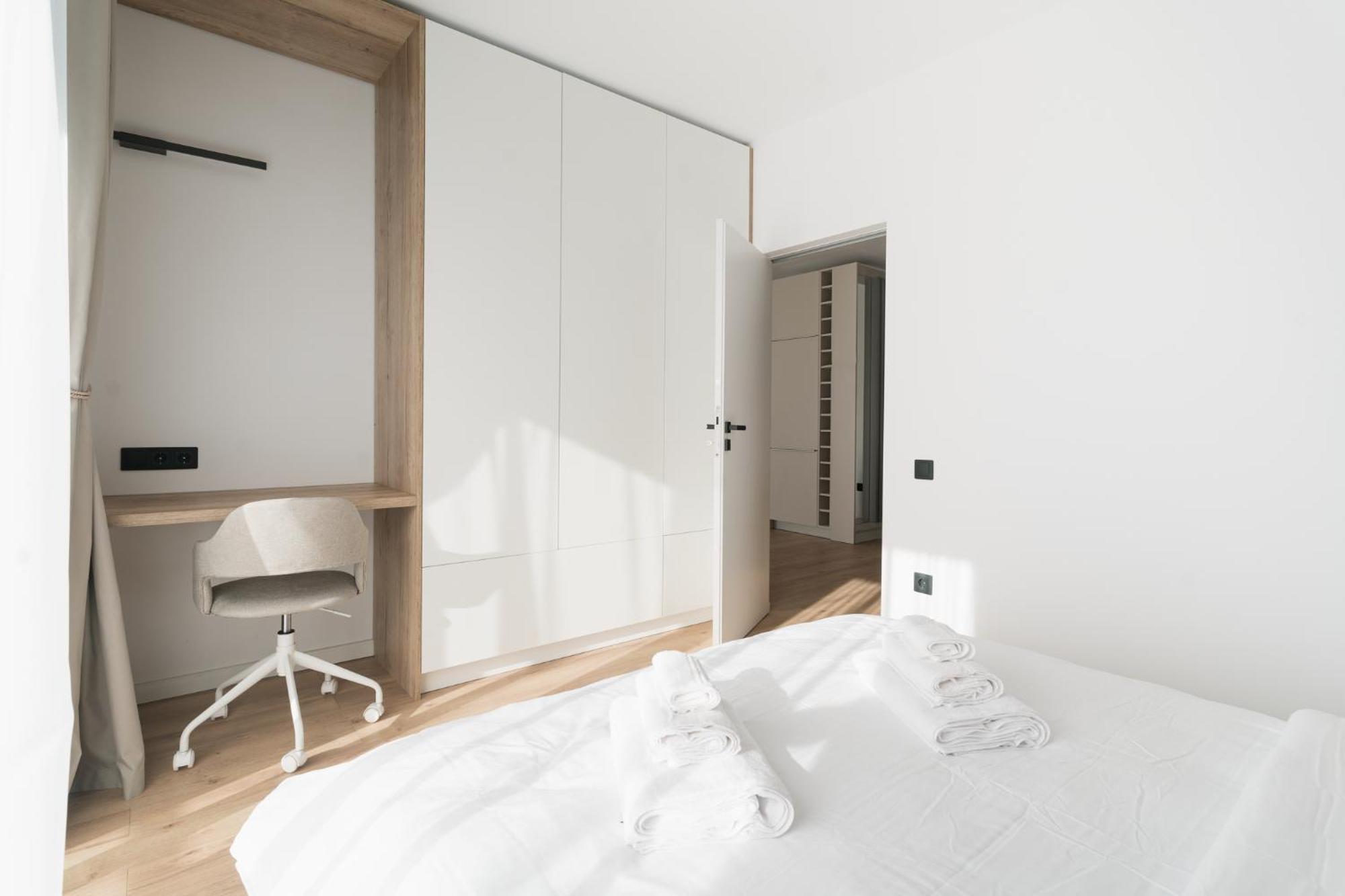 Flow Apartment 1 Bedroom With Parking Клуж-Напока Экстерьер фото